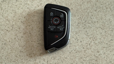 OEM Corvette C8 Z06 Convertible 7 Buttons Key Fob 2020-2026 Used-like New