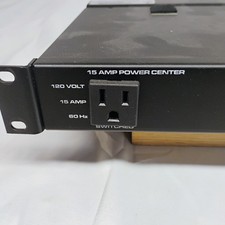  LOT OF 2  Middle Atlantic PD-915R Rackmount Power Strip 9-Outlets 15A PDU