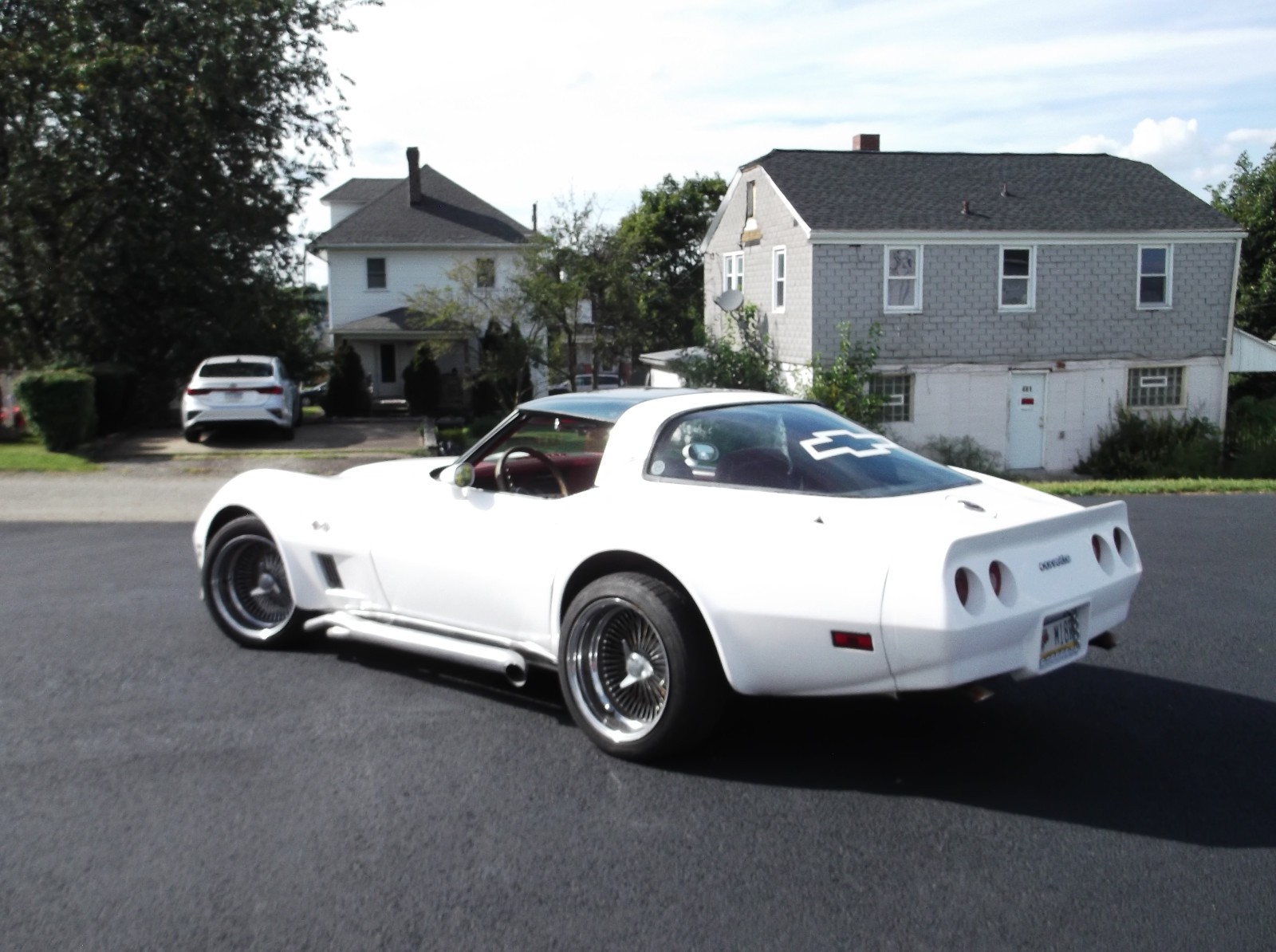 1981 White Chevrolet Corvette   | C3 Corvette Photo 4