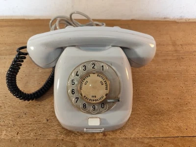 DDR Telefon Tesla TA 32 Wählscheibe Volkspolizei Rotes Kreuz grau 1972 - Bild 1 von 4