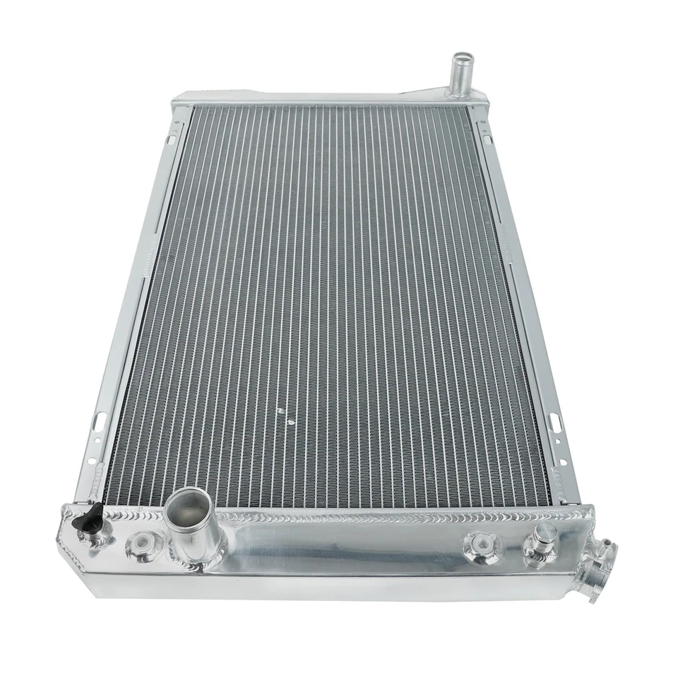 3 Row 26" W Aluminum Radiator For 1982-1992 Chevy Camaro/ Pontiac Firebird AT/MT Foto 3 de 4