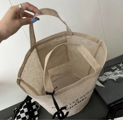 CHANEL Novelty Tote Bag Dans Les Serres Event Ladies Camellia