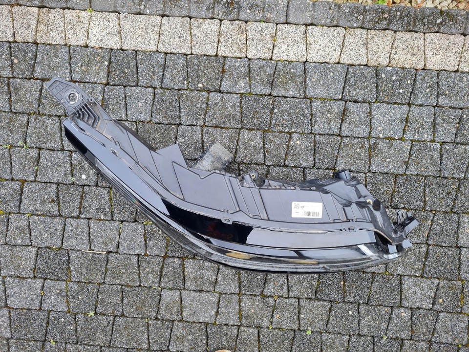 Land Rover Range Rover Velar L560 Frontscheinwerfer RECHTS MID LED