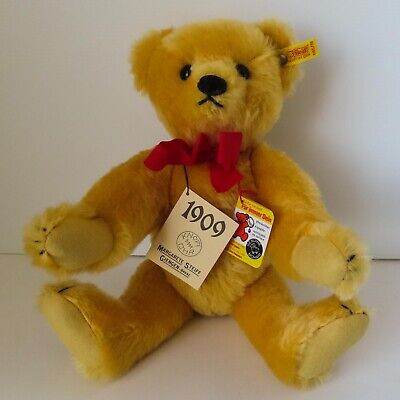 Steiff 1909 Replica Gold Teddy Bear, #0165/38, 15 Steiff 1909 Replica Gold Teddy Bear, #0165/38, 15