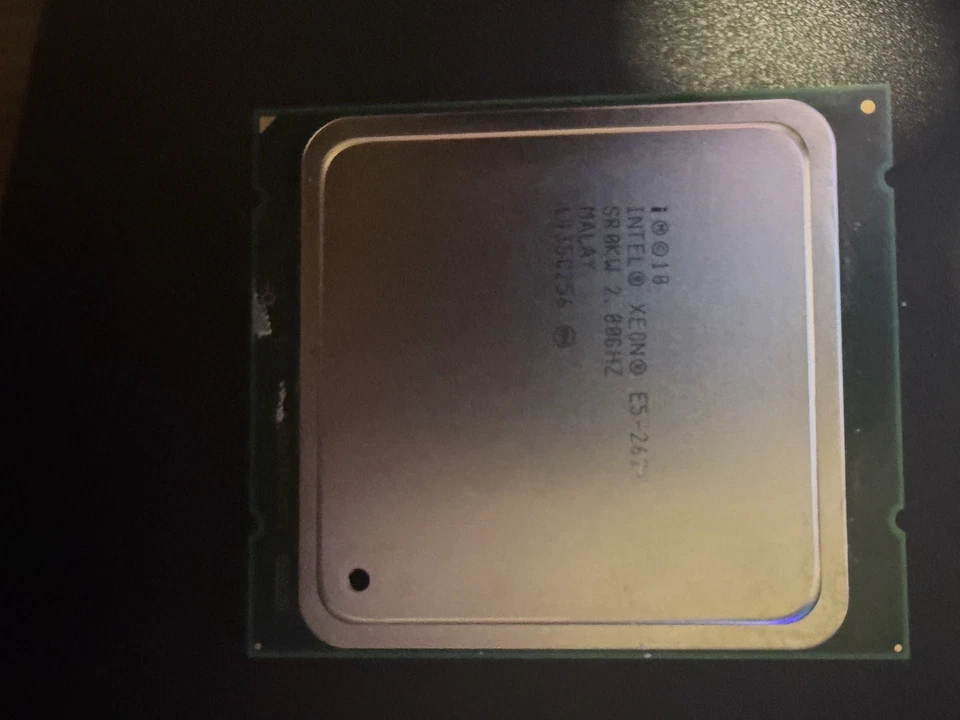 Intel Xeon E5-2620 2 GHz LGA 2011 Server 6-Core CPU Processor SR0KW X2 - Image 4 of 4