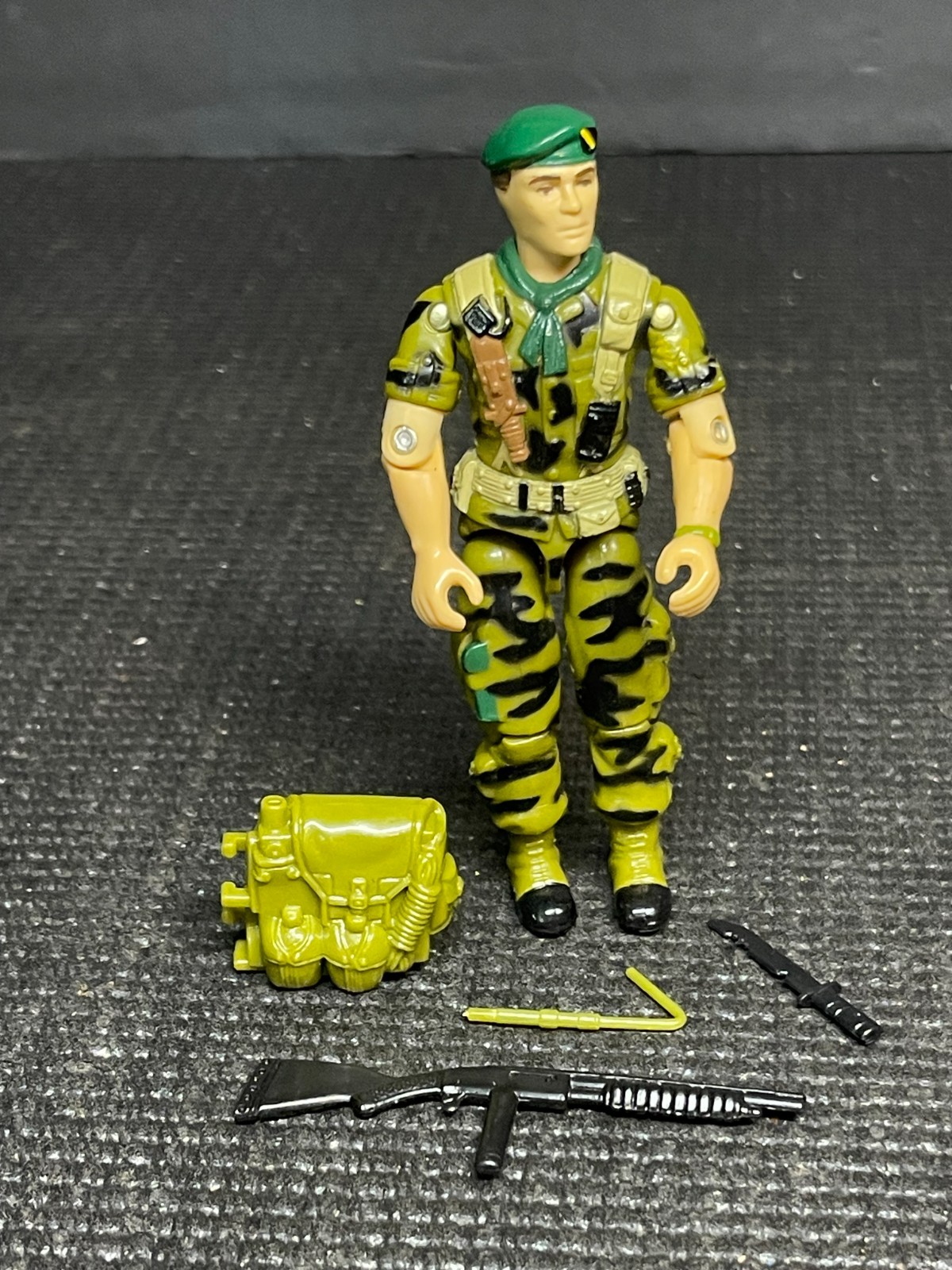 Vintage Hasbro GI Joe 1987 Falcon Action Figure 100% Complete w/ antenna