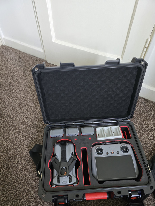 DJI Mini 5 pro with care refresh and extras