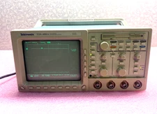 TEKTRONIX TDS460A OSCILLOSCOPE 400MHz