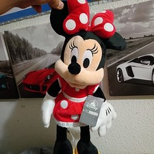 Disney Parks Minnie Mouse Medium Plush New with Tag