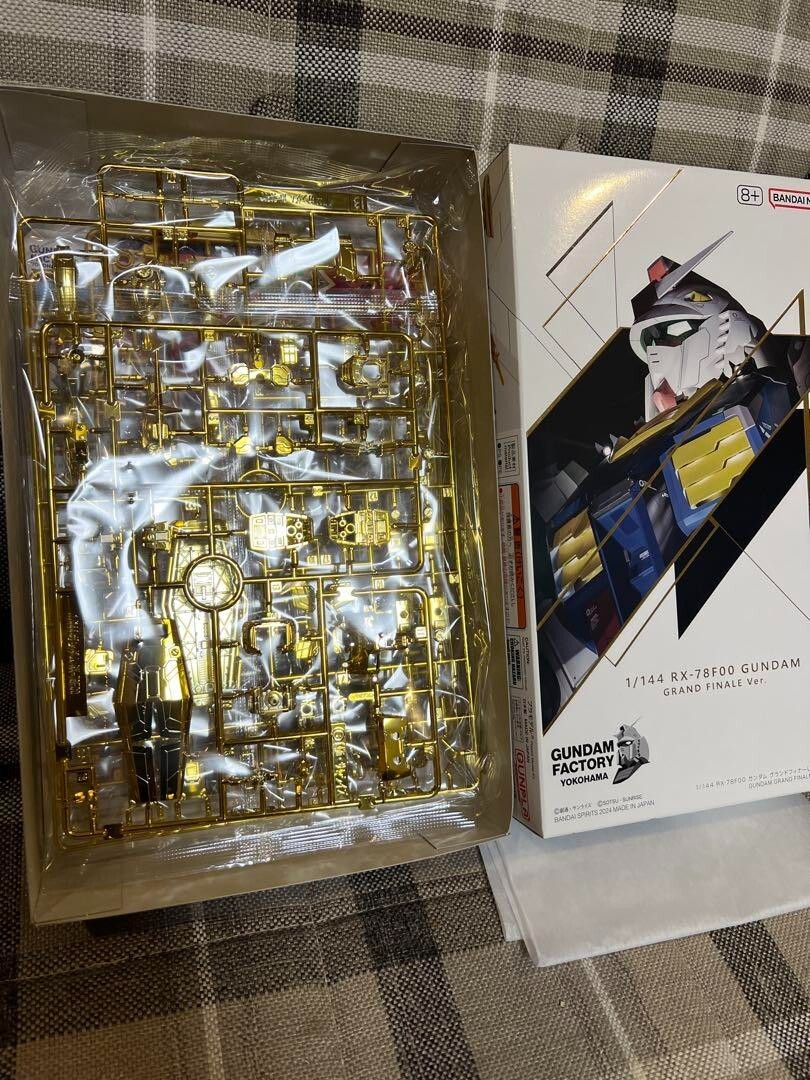 Bandai RX-78F00 Gundam Grand Finale Ver. Model Kit Yokohama
