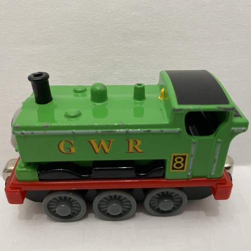 Thomas & Friends #8 Duck Green Engine GWR 2002 Take N Play Die Cast Metal Train - Picture 3 of 12