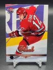 #40 Eric Staal - Carolina Hurricanes - 2005-06 Fleer Ultra Hockey 2nd Year Card