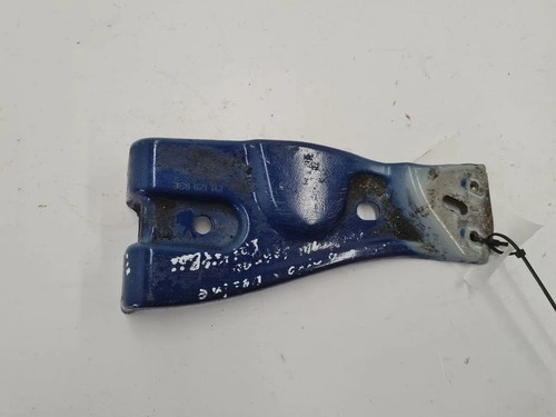 VW PASSAT B6 3C2 Kotflügelhalter vorne rechts 3C0821142 1.97 Diesel 33389000