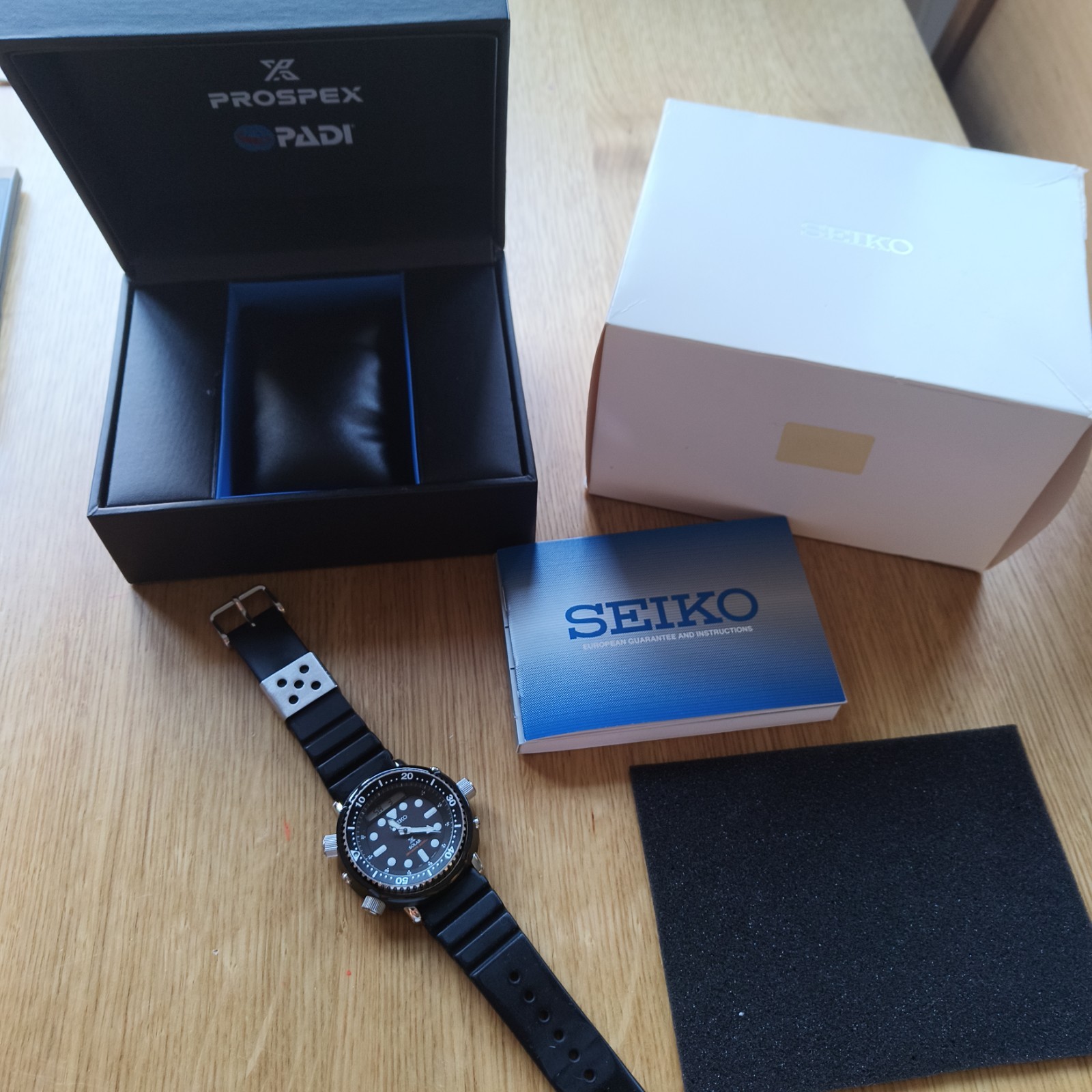 Seiko Prospex Solar Arnie Men's Divers Watch SNJ025P1 Excellent condition