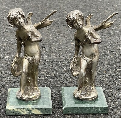 C1900 Silver Gilt Bronze Garniture Sculptures Of Winged Putti On Marble Bases