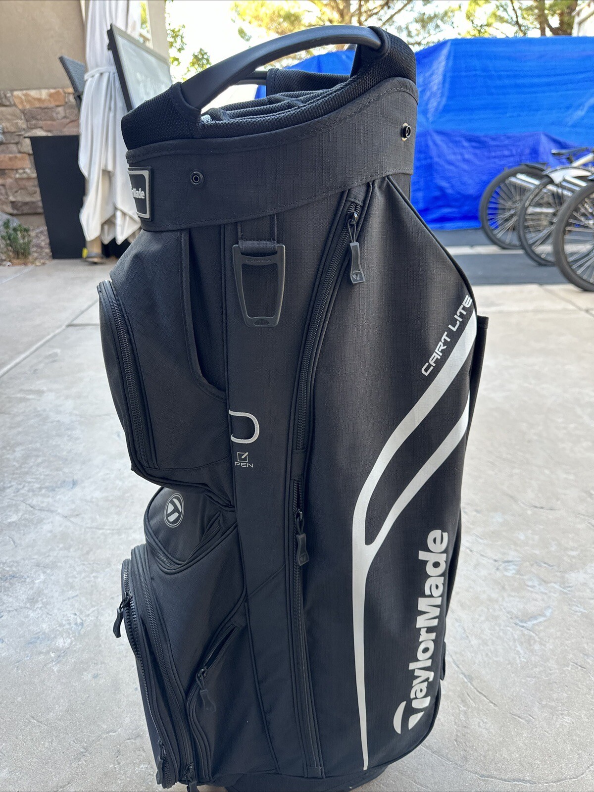 NEW 2023 TaylorMade Flextech Crossover Gunmetal 14 Way Stand/Carry Bag