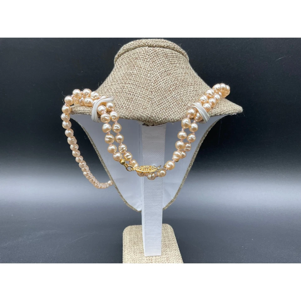 Collar de perlas de imitación vintage 38" - perlas barrocas anudadas a mano con cierre de oro Foto 4 de 4