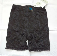 Vintage NWT Every Day Flattens Tummy Shaping Panties by JL Black Color in size L