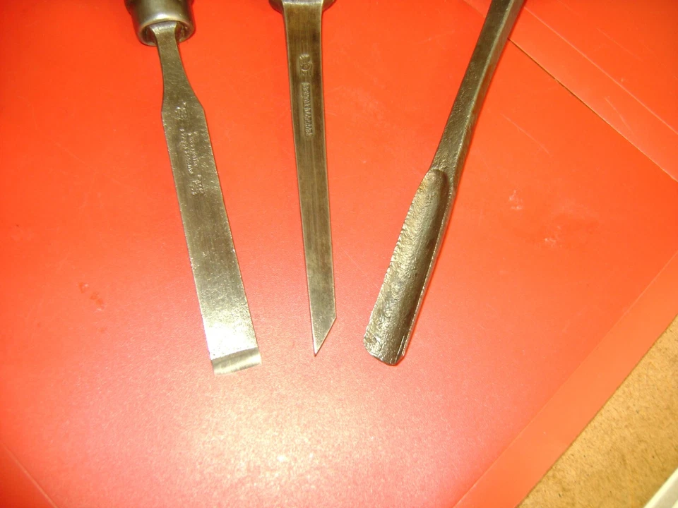 OUTIL Ancien Charpentier, Menuisier ébén 1 Ciseau 1 Gouge 1 Bédane ,27,25,24,cm - Photo 2/4