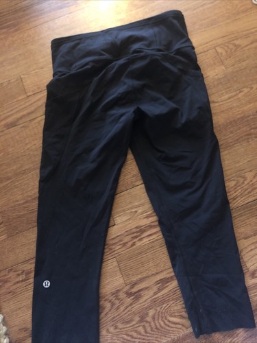 black lululemon leggings size 6
