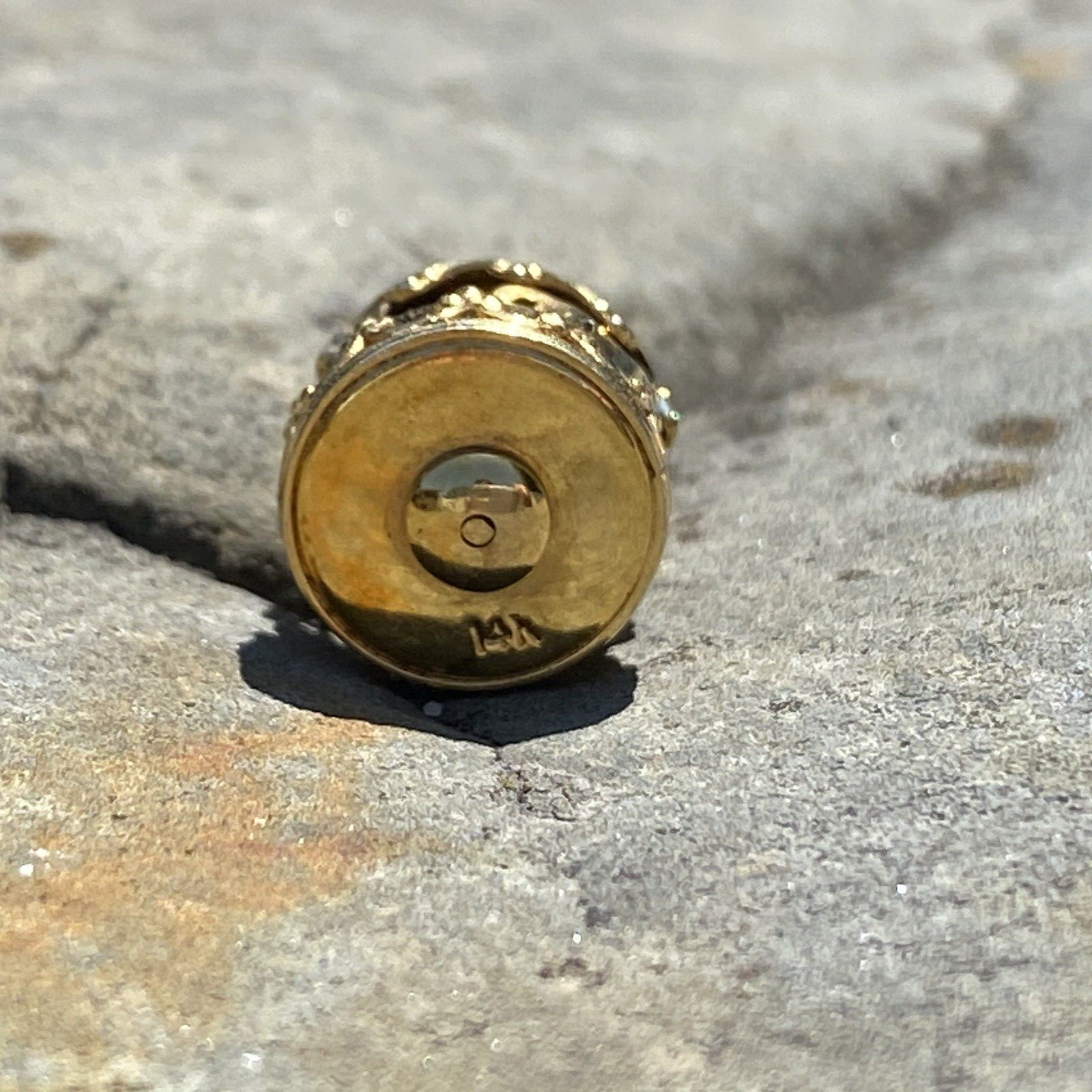 14K Yellow Gold Turning Carousel Carnival Ride Charm Gem