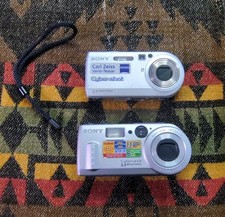 Vintage Sony Cyber-shot DSC-P1  DSC-P100 Digital Camera Lot Bundle Untested 