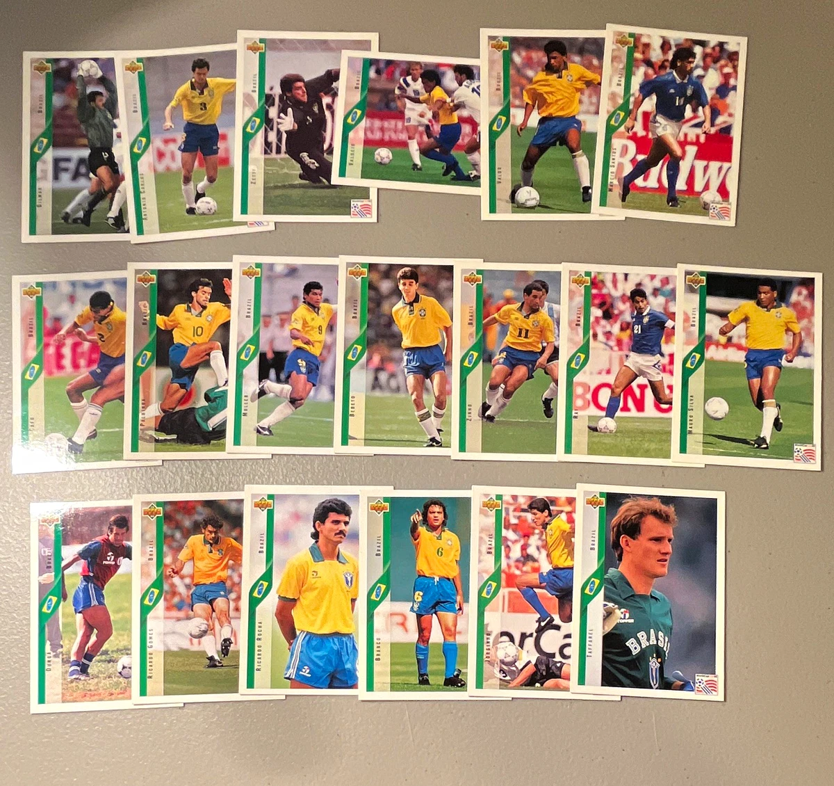 25+ FIFA World Cup Soccer 1994 Season Sports Trading Cards