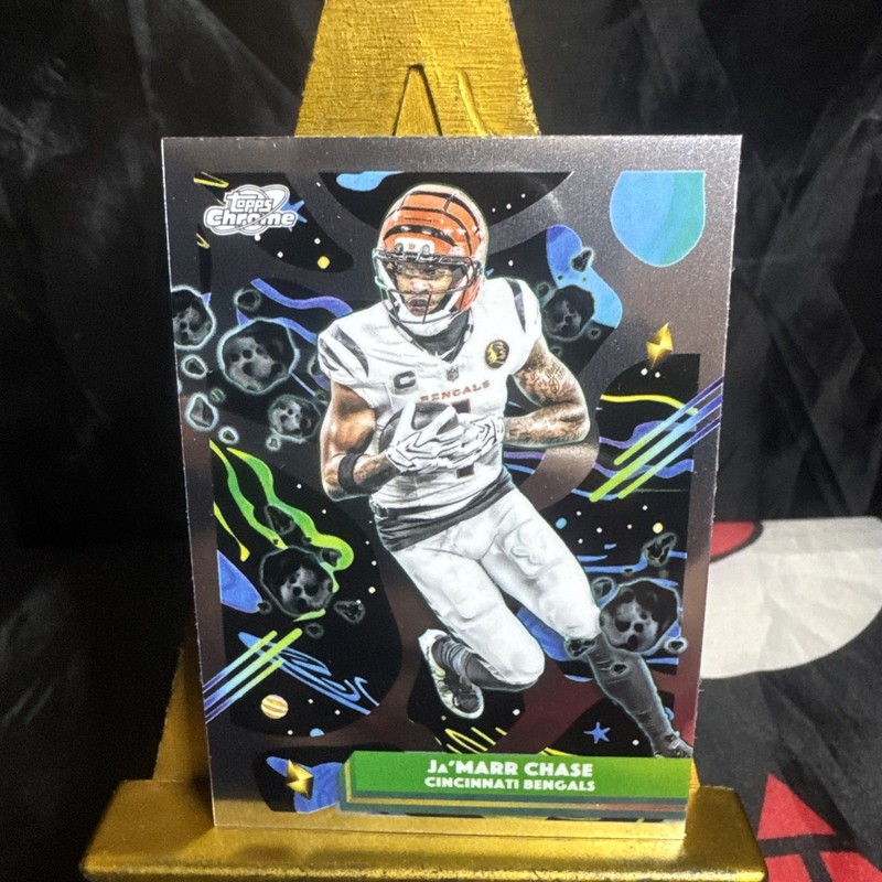 Ja'Marr Chase 2025 Topps Cosmic Chrome #20 Cincinnati Bengals NFL Football