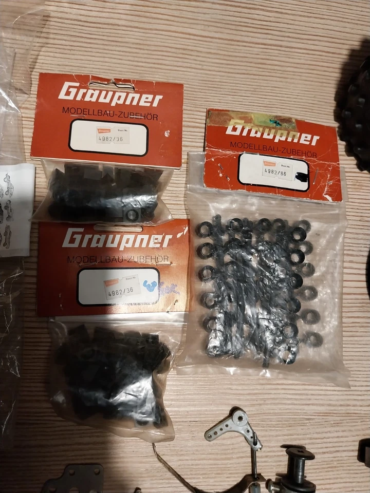 Graupner Kyosho Rowdy Baja "EXTRA" 1:8 Buggy Circuit 20 Serie mit DIFF Vintage - Bild 4 von 4