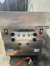 SaniServ MODEL NUMBER W5001 ice cream machine #3146 IN VERY GOOD CONDITON