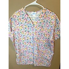 SB Scrubs V-Neck Top Women Large Pink Jubilee Hearts Floral Excellent SB170420