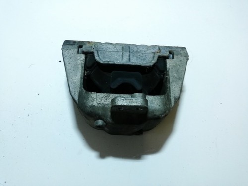 0j0199262b Motorhalterung und Getriebe (Motorhalterung)  Volkswag DE682971-68