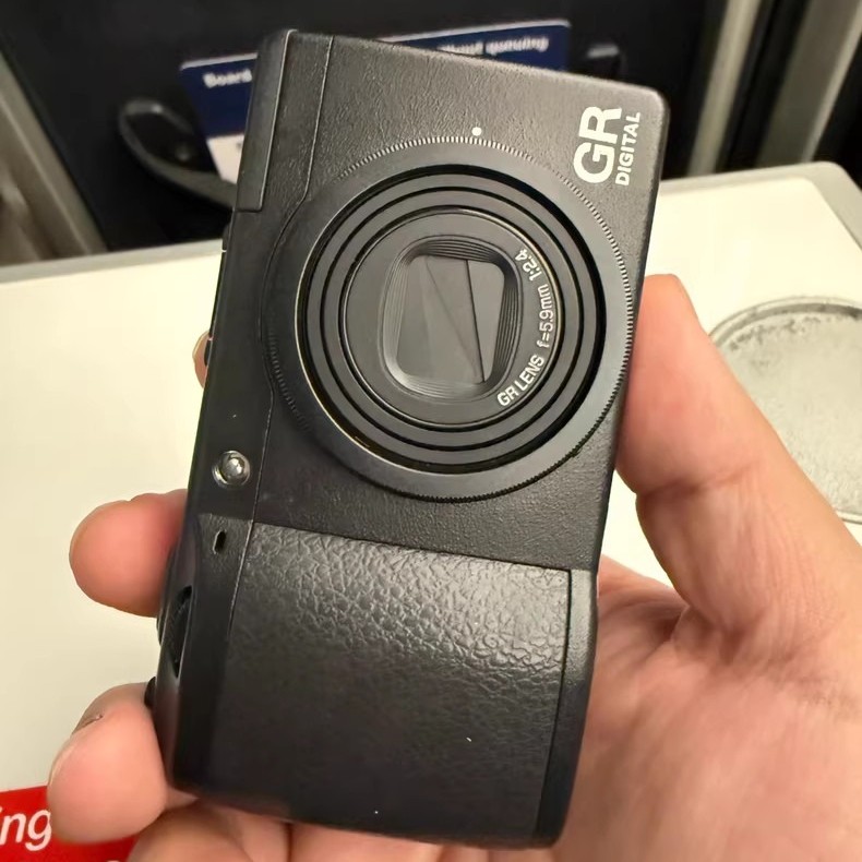 Ricoh GR Digital II GRD2 Compact Digital Camera 10MP Auto Focus | eBay