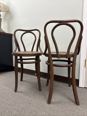 Antique Vintage Wooden Thonet Style Cafe Chairs Set Of 4 (2 Pictured) 18  High