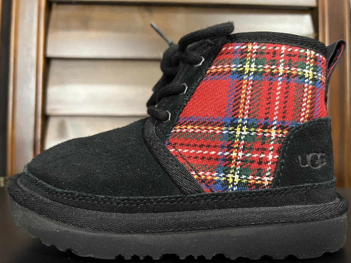 Boy 2024 uggs black