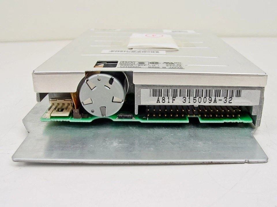 Compaq 141350-001 1.44MB 3.5" Floppy Disk Drive OSDA-81F-U, OSDA-81D - Image 4 of 4