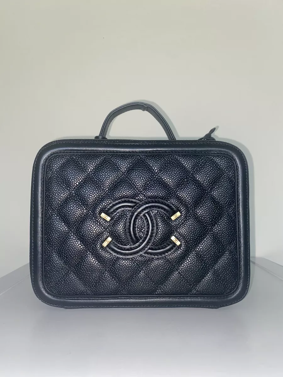 Chanel Filigree Vanity Case Quilted Caviar Small Silver 229910125