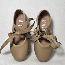 Dance Shoes BLOCH Girl  s Tap Shoes Size 6 Tan Color EUC