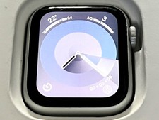 Apple SE 40mm Silver Aluminium White Sport Loop Watch (GPS + Cellular LTE)