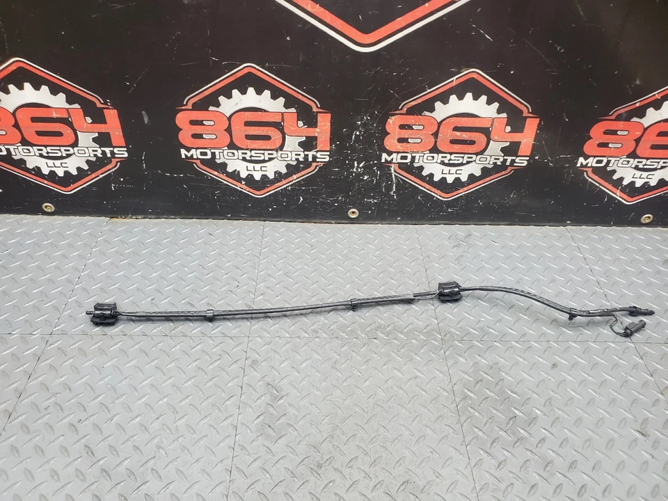 2015-2020 宝马 M3 比赛 WINDSHIELD WIPER WASHER 喷嘴和软管管 #71 — 第 2/4 张图片