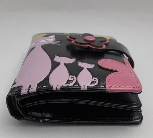 Cat & Flower Decorated Black Faux Leather Bi-fold Wallet Fabric Synthetic Lining - Picture 10 of 12
