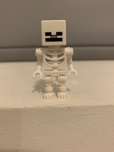 lego minecraft skeleton minifigure