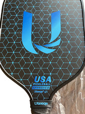 PICKLEBALL SET-Uteege Brand-excellent quality-2 Paddles,case,4 balls-NEW-N- BOX