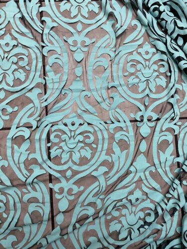 New Burnout Velvet Sofia Design 2-way Stretch 58/60” Sold By The YD. - Picture 8 of 12