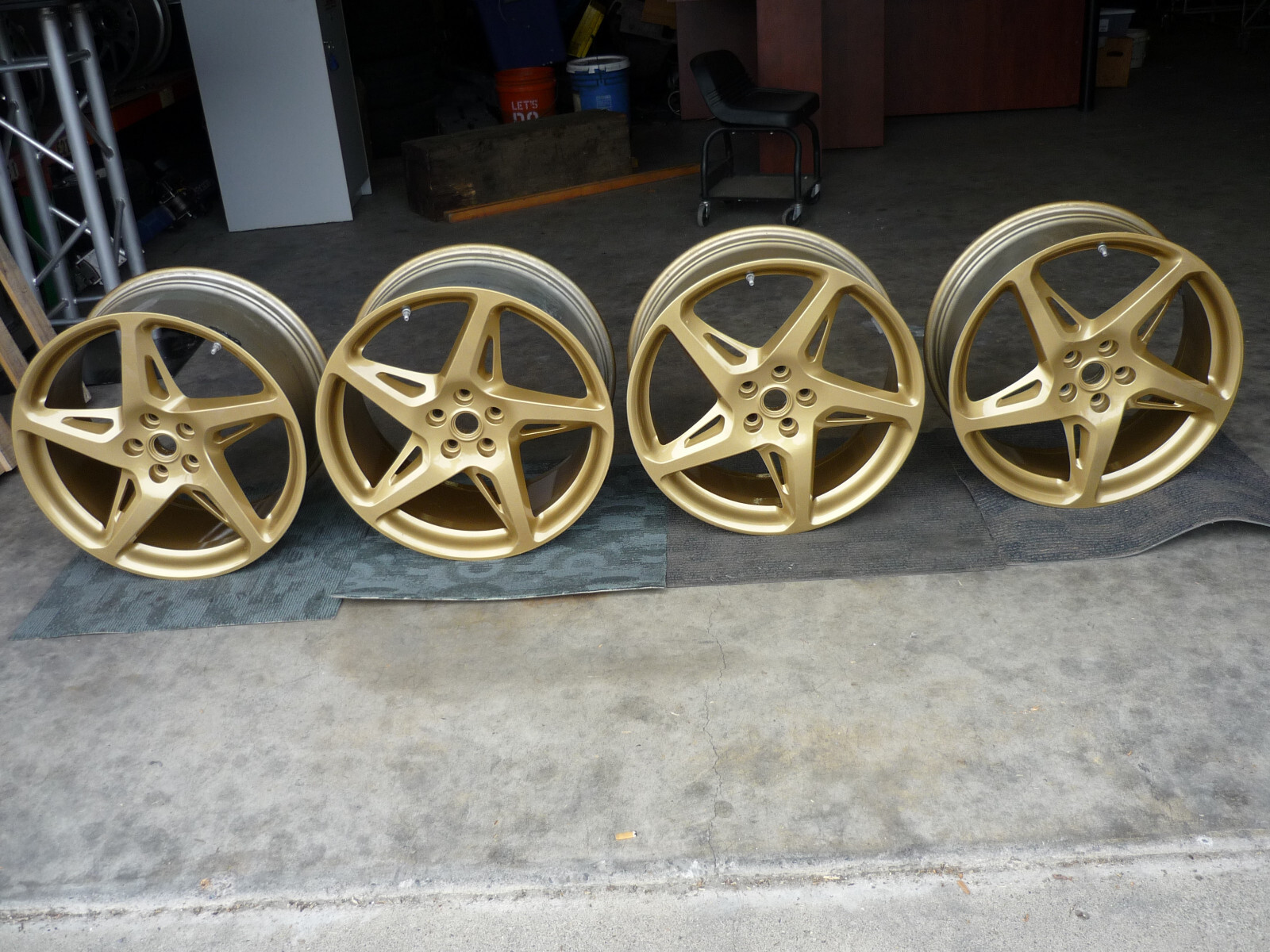 Ferrari 458 Italia, Spider - Front & Rear Wheel Set 20 Inch   P/N 282333-282332