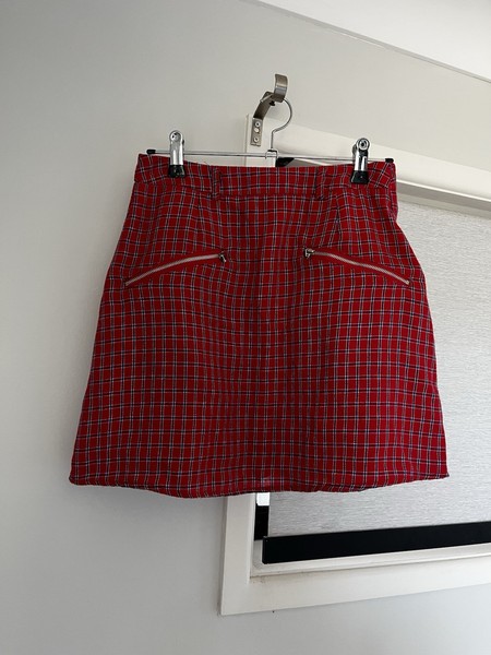 L & T Plaid Skirt Mini Red Black Zipper Pockets Retro Yk2