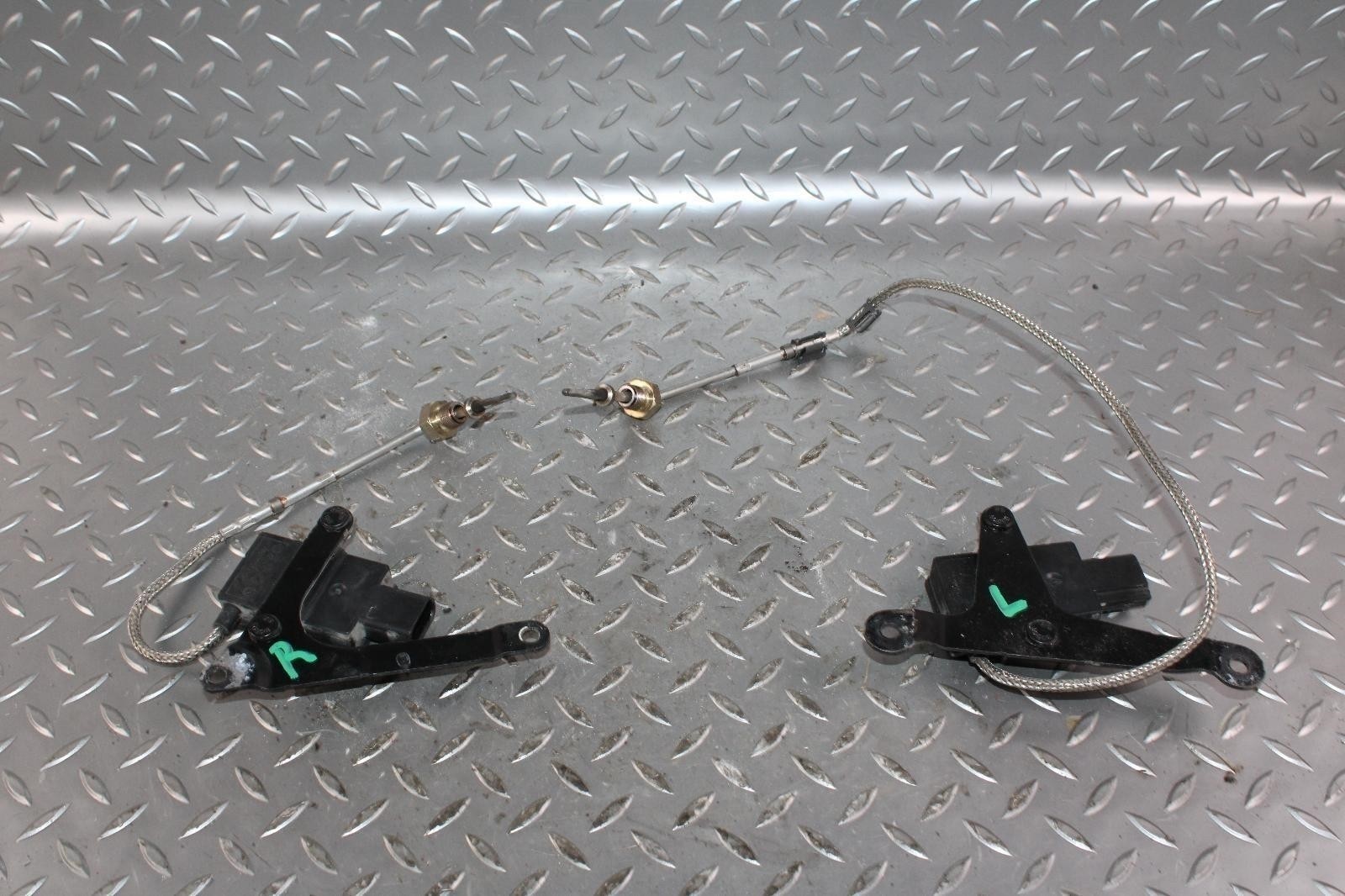 Bentley Flying Spur 2013-2018 Left, right Temperature senders Pair