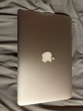 Apple MacBook Air 11 Inches 2015