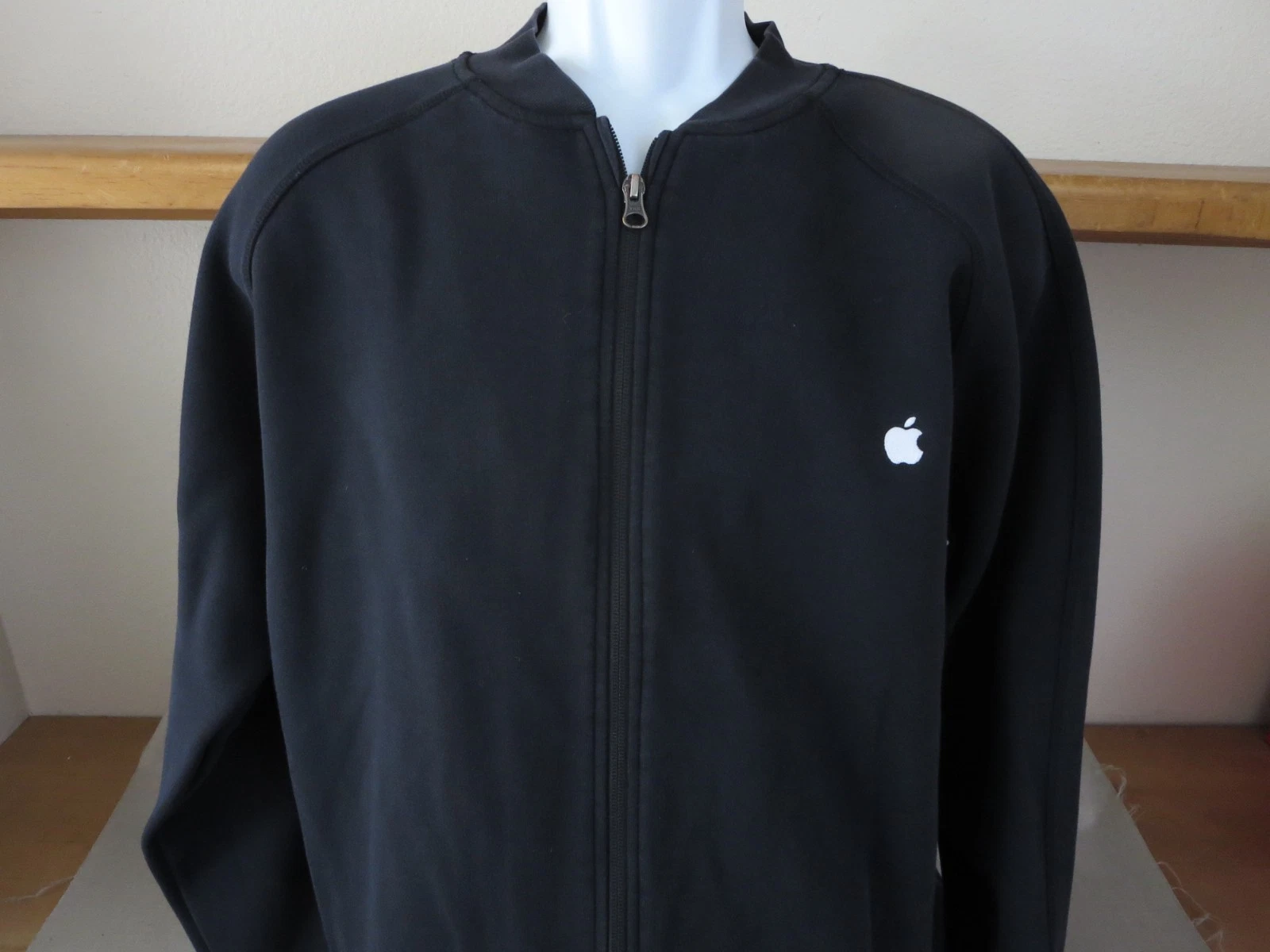 Apple Store Employee Jacket Full Zip Embroidered Logo Black Long Sleeve Size 3XL - product detail image 1