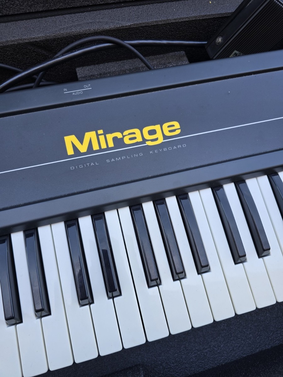 Ensoniq Mirage DSK-8 Vintage Digital Sampling Keyboard with Floppy